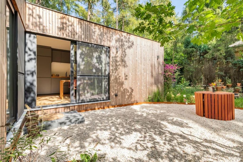 Luxe-Avontuur In Een Romantische Cabin In Het Bos Stekene Exterior photo